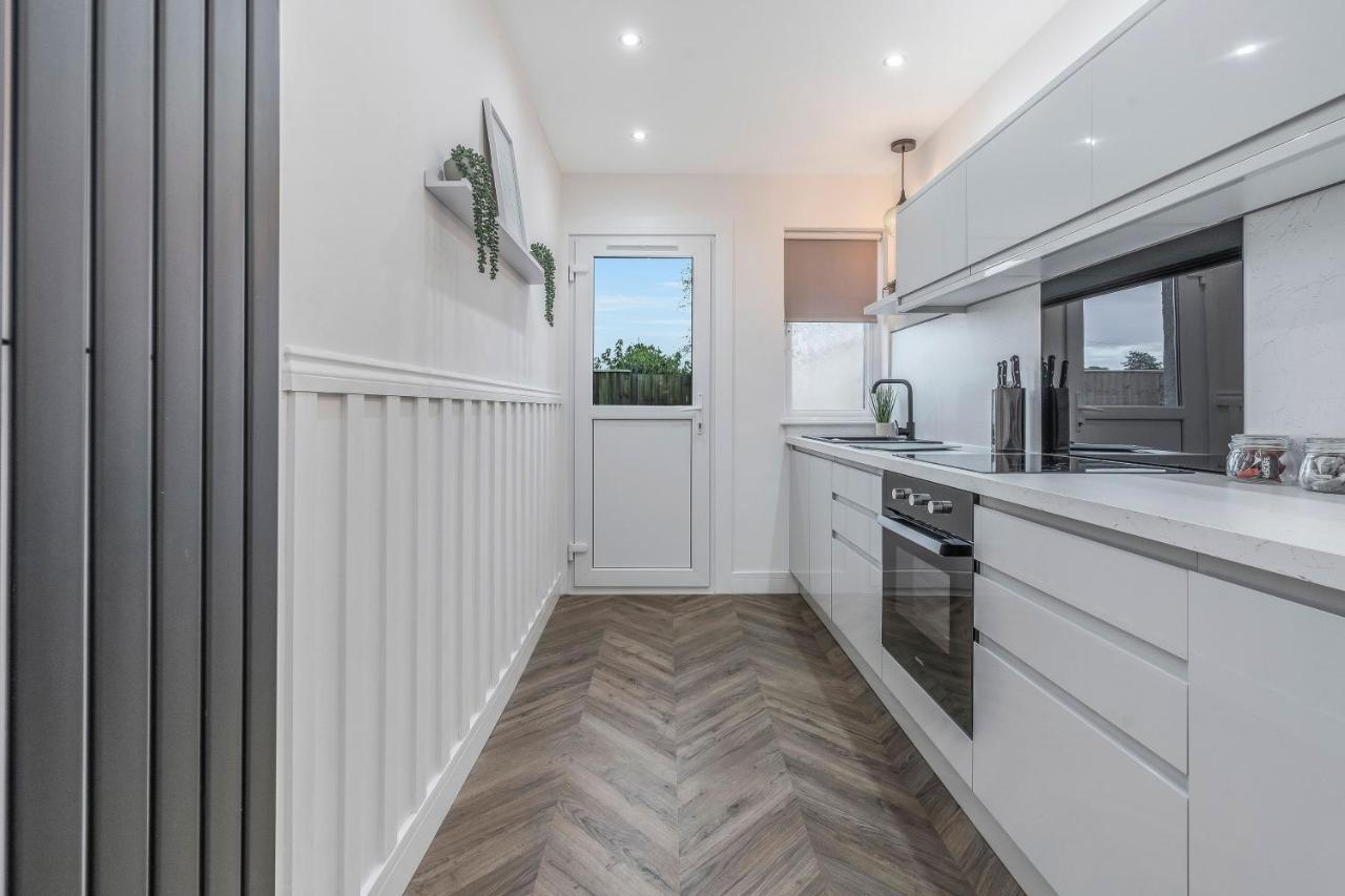 Parkside 2 Bedroom House Near Dunfermline & Edinburgh Экстерьер фото