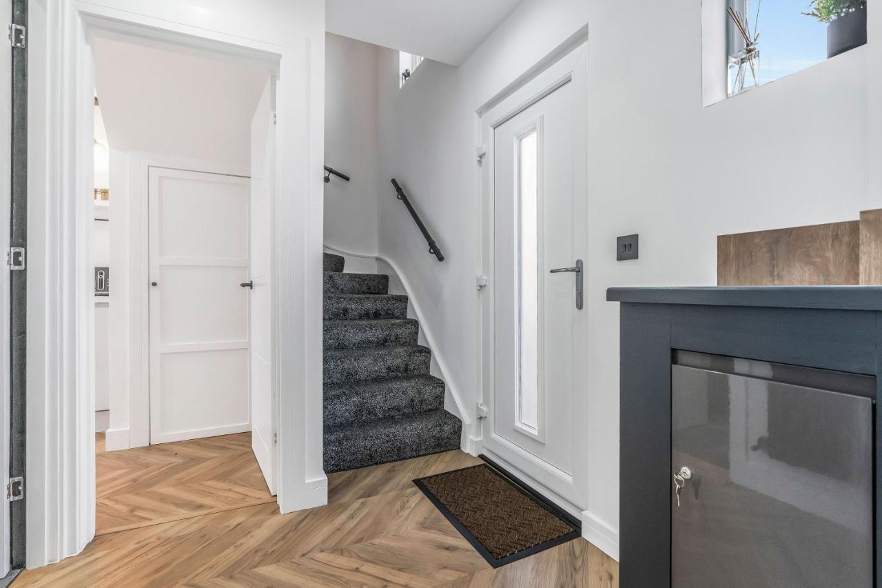 Parkside 2 Bedroom House Near Dunfermline & Edinburgh Экстерьер фото